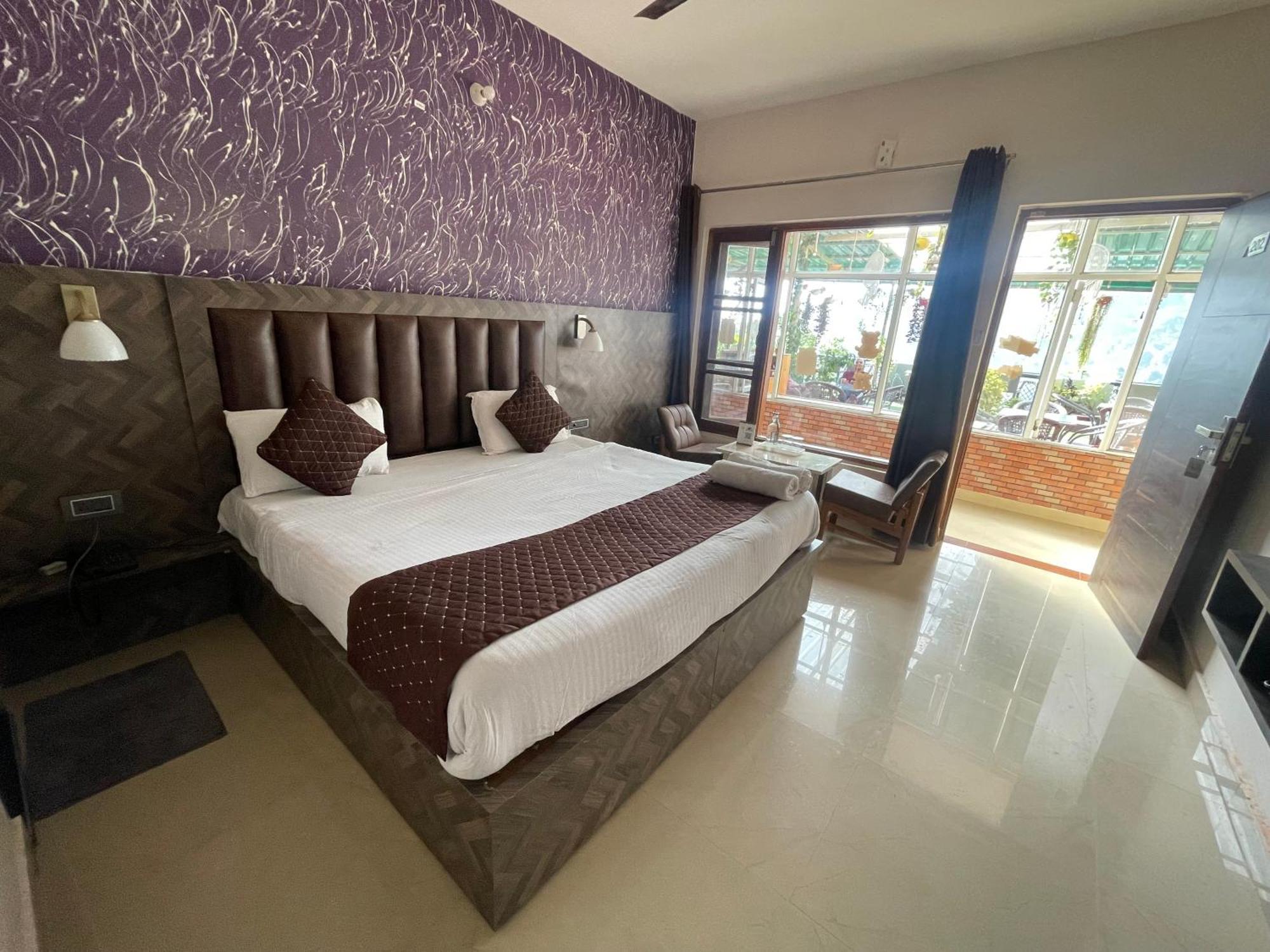 Hotel The Panda à Dharamshala Extérieur photo